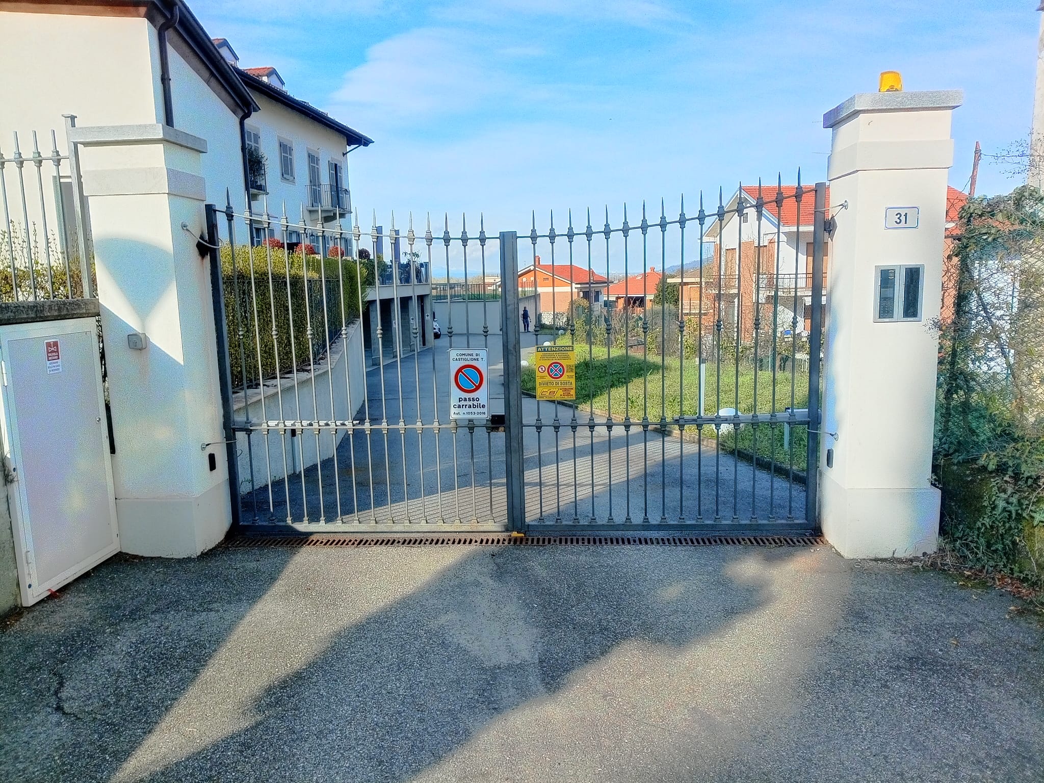 Cancello Strada del Luogo Castiglione Torinese