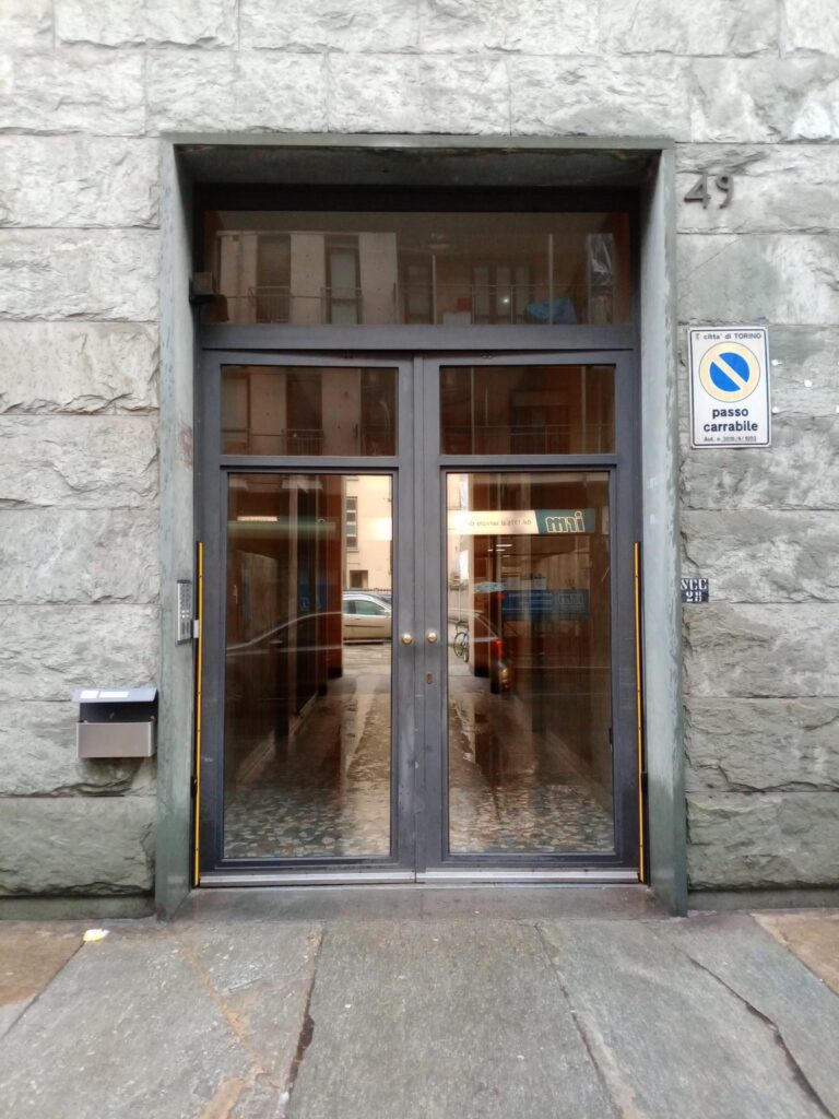 Portone Via San Donato Torino